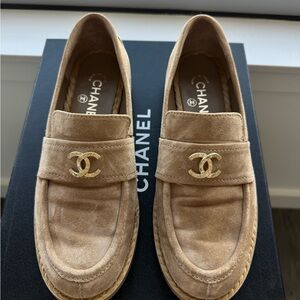 CHANEL Beige Suede Woman’s  Loafers/Mocassins